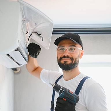 electrician servicing aircon